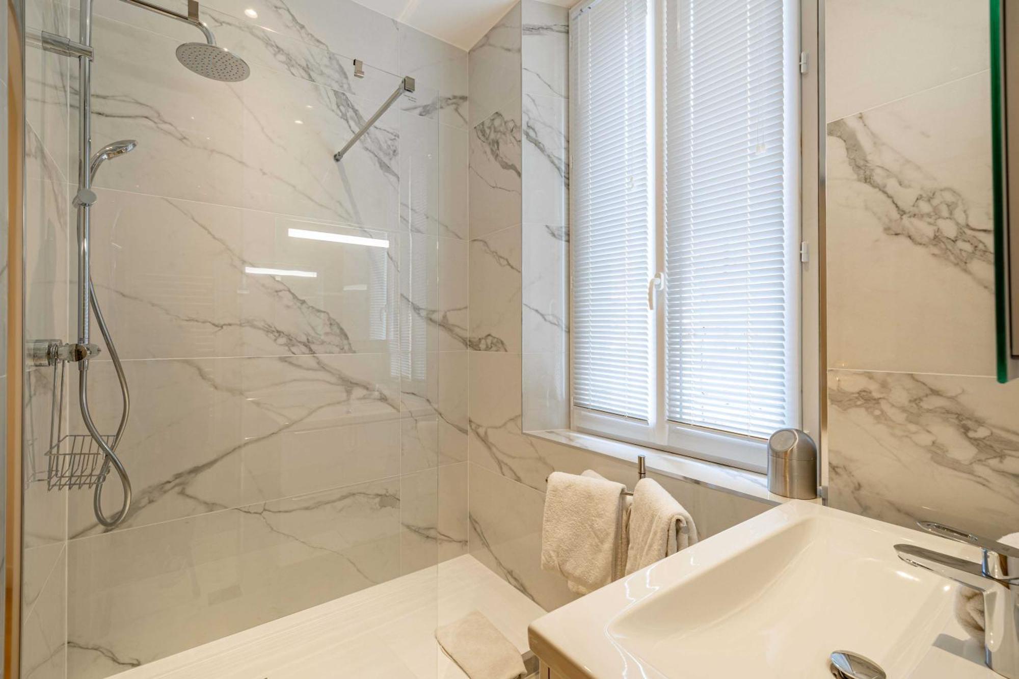 Beautiful Renovated Near Croisette Cannes