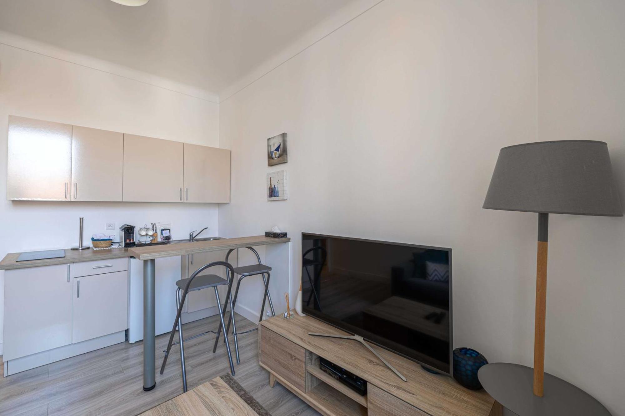 Apartment Beautiful Renovated Near Croisette