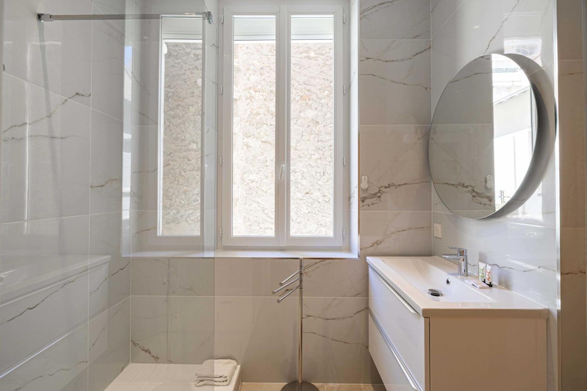 Beautiful Renovated Near Croisette Apartment *
